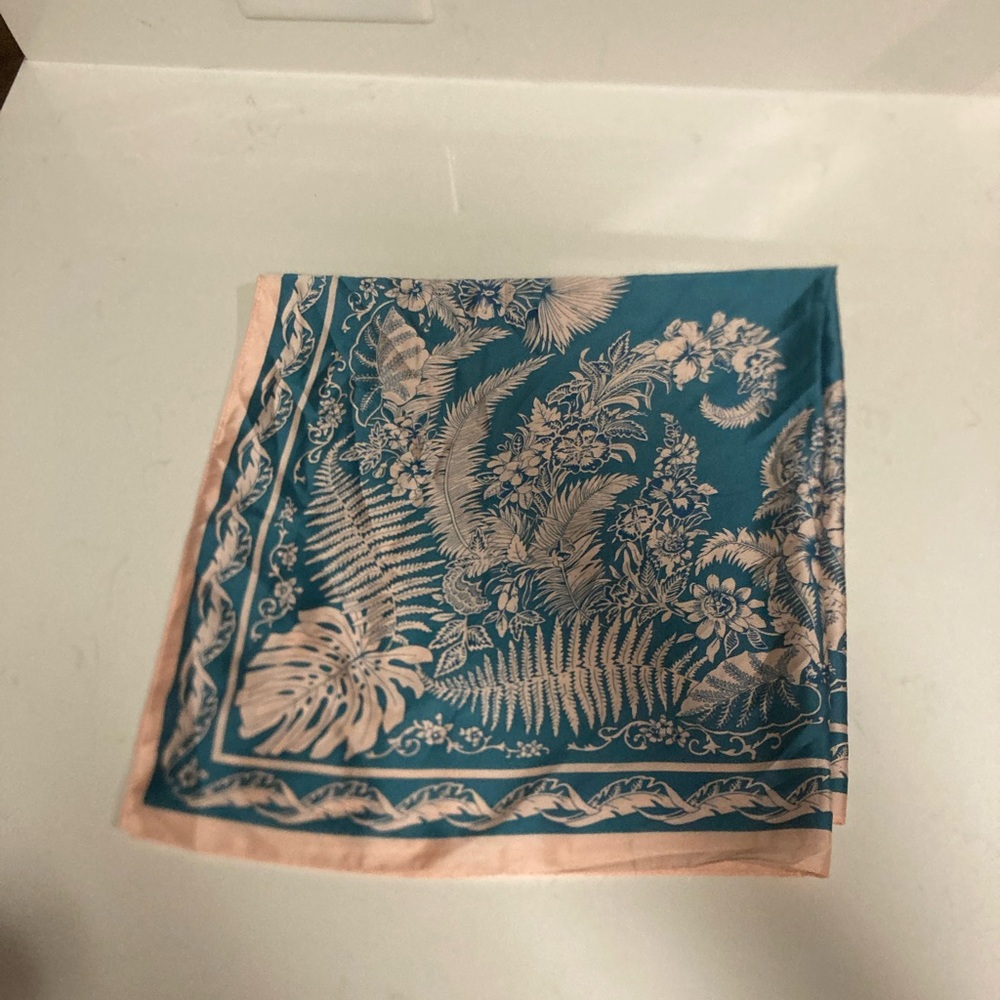 Green and Pink Sill Bandana XL